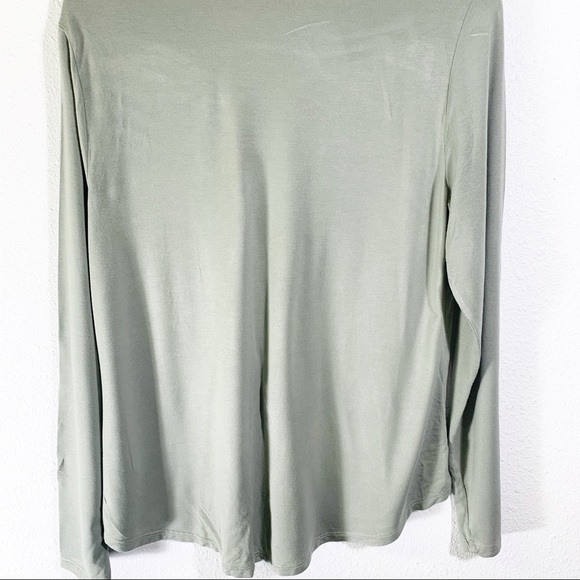 Soft Surroundings Long Sleeve Deep V-Neck Sage Green Tunic Jersey Knit Top - Picture 7 of 8